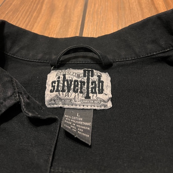 Levi’s Silver Tab Women’s Black Denim Jacket - Picture 3 of 3